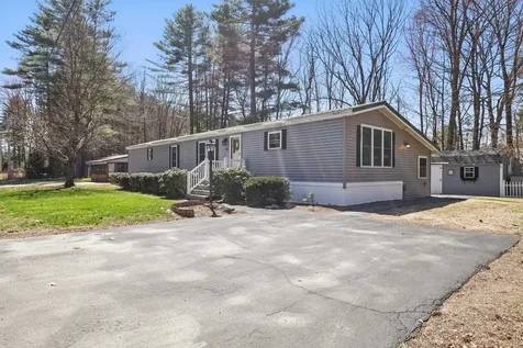 20 Wyman Road Deering NH 03244