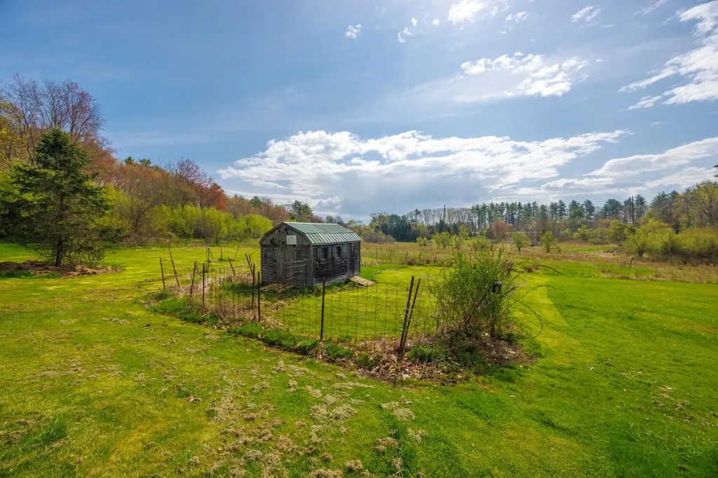 6 General John Sullivan Way Rollinsford NH 03869