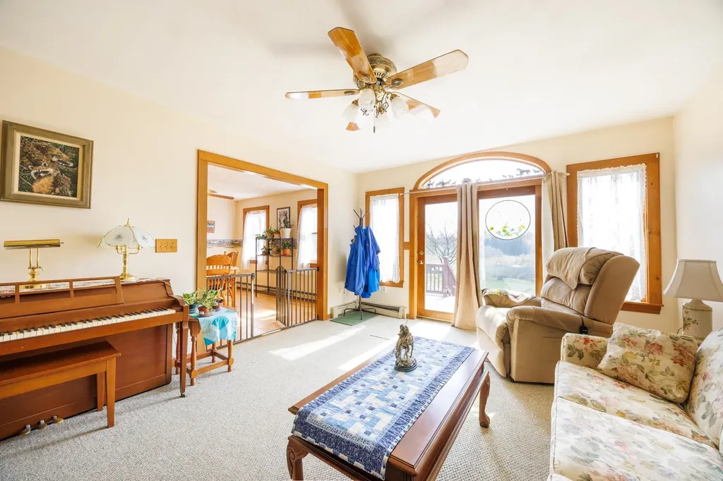 6 General John Sullivan Way Rollinsford NH 03869