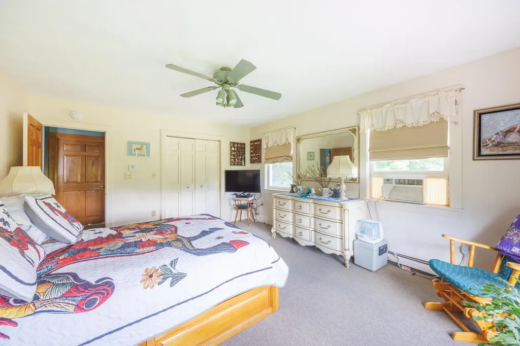 6 General John Sullivan Way Rollinsford NH 03869