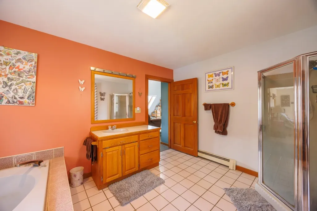 6 General John Sullivan Way Rollinsford NH 03869