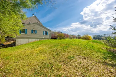 6 General John Sullivan Way Rollinsford NH 03869