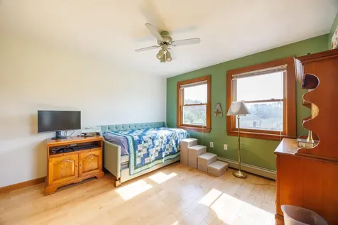 6 General John Sullivan Way Rollinsford NH 03869