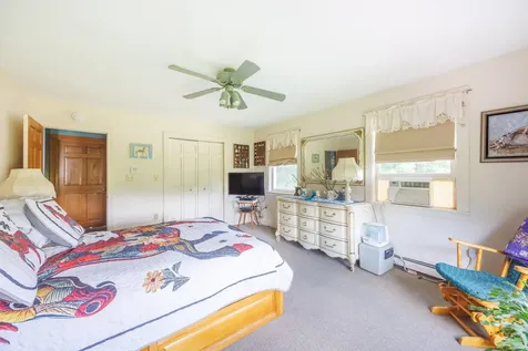 6 General John Sullivan Way Rollinsford NH 03869