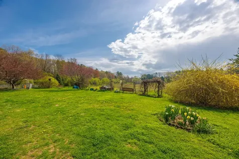 6 General John Sullivan Way Rollinsford NH 03869