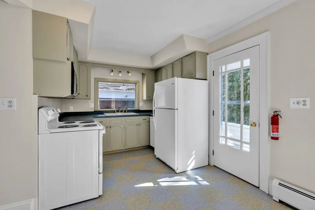 87 Currier Street Barre City VT 05641