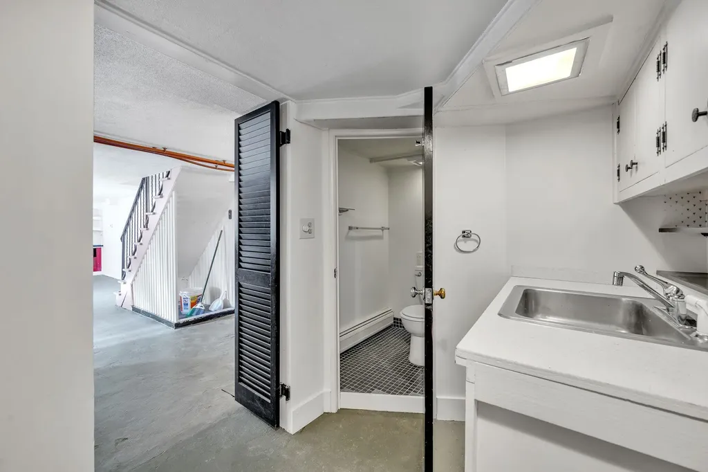 87 Currier Street Barre City VT 05641