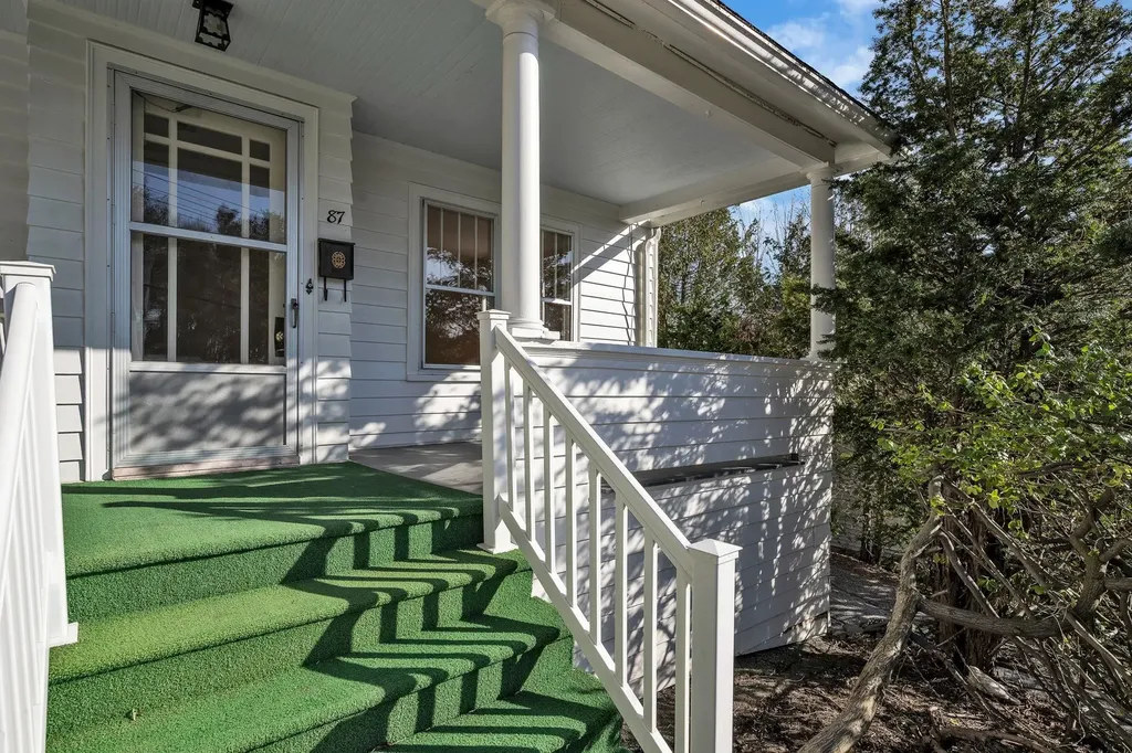 87 Currier Street Barre City VT 05641