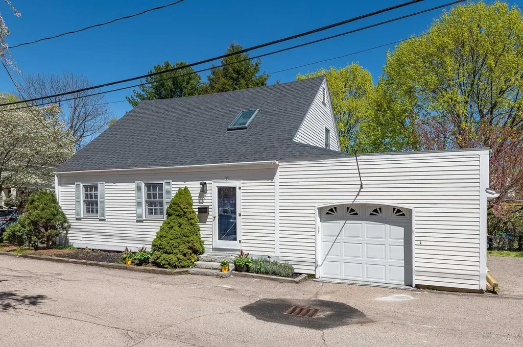 15 Mount Vernon Street Portsmouth NH 03801