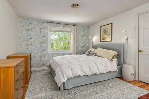 15 Mount Vernon Street Portsmouth NH 03801