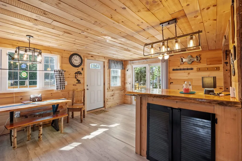 42 Aspen Lane Danbury NH 03230