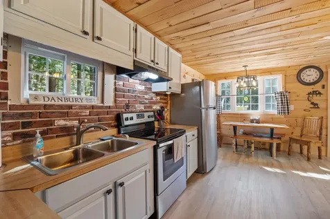 42 Aspen Lane Danbury NH 03230