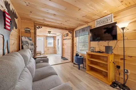 42 Aspen Lane Danbury NH 03230