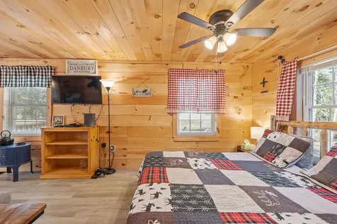 42 Aspen Lane Danbury NH 03230