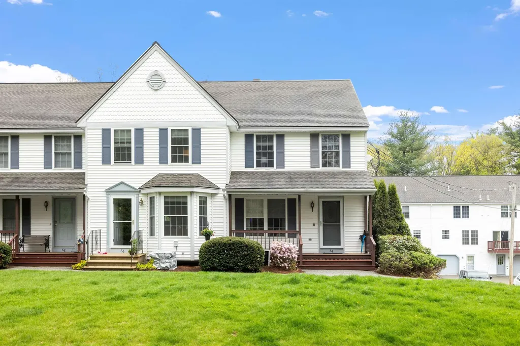 64 Lochmere Lane Nashua NH 03063