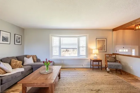 12 Forest Road Wolfeboro NH 03894