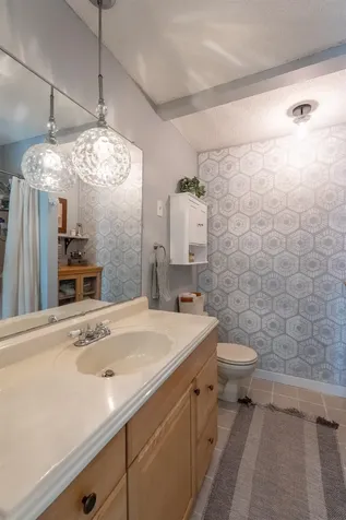 12 Forest Road Wolfeboro NH 03894