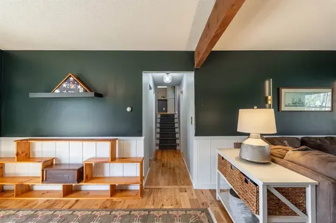 12 Forest Road Wolfeboro NH 03894