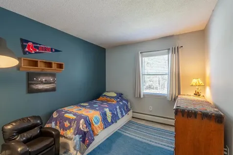 12 Forest Road Wolfeboro NH 03894