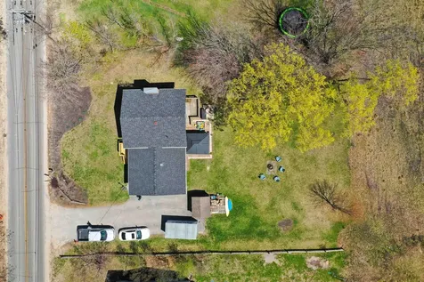 12 Forest Road Wolfeboro NH 03894