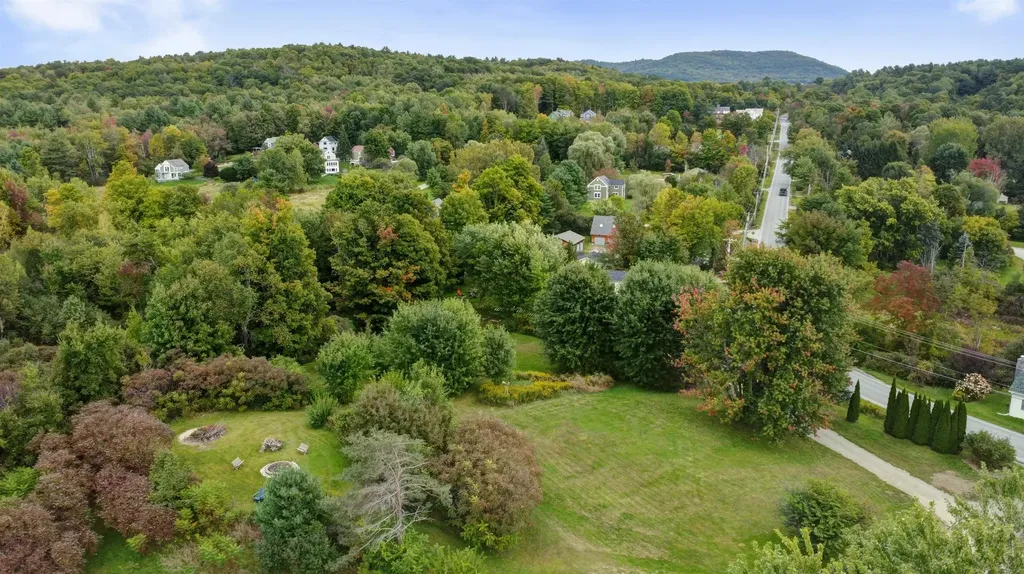 201 Richmond Road Hinesburg VT 05461