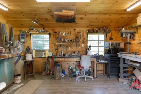 201 Richmond Road Hinesburg VT 05461