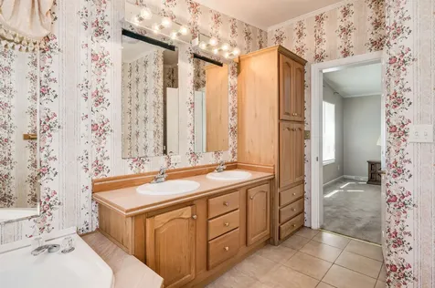 112 Eagle Drive Rochester NH 03868