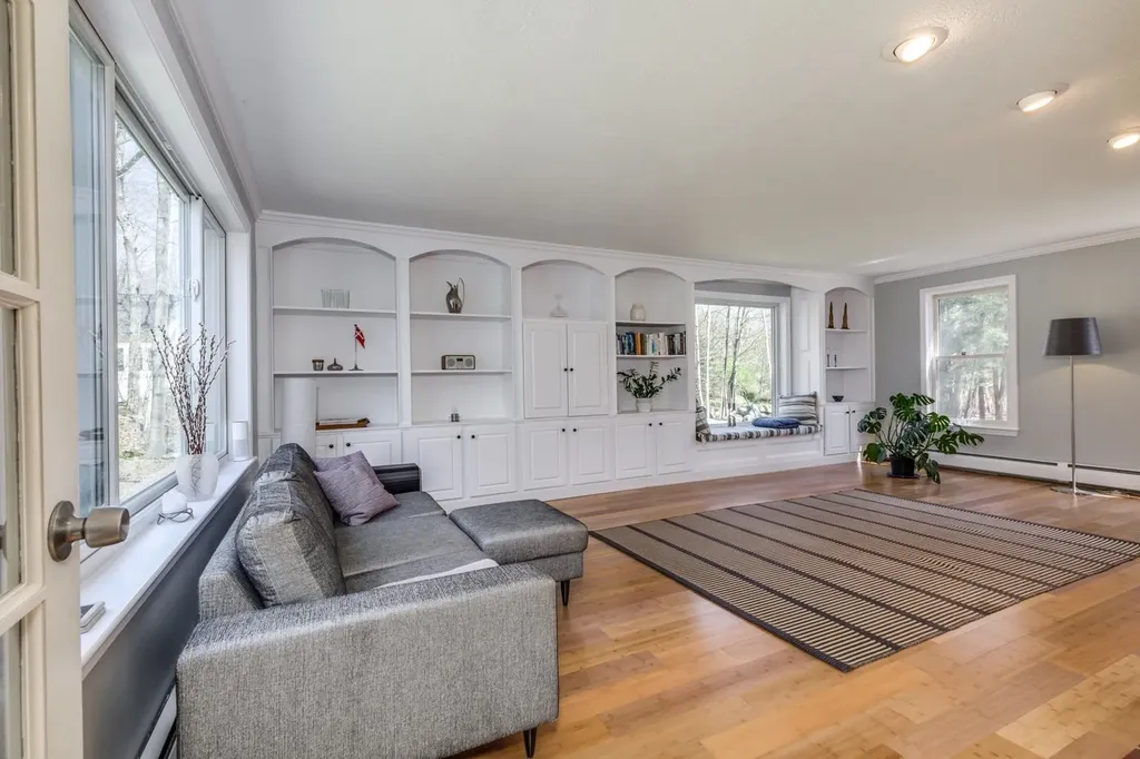 62 Ridge Road Concord NH 03301