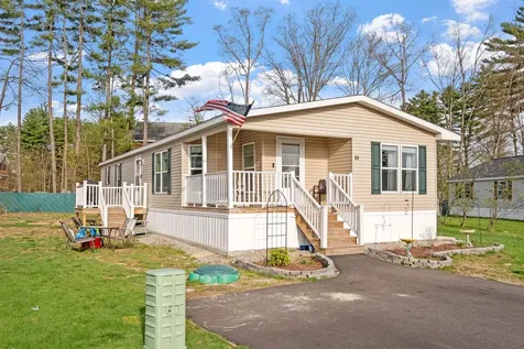 10 North Emperor Drive Concord NH 03303