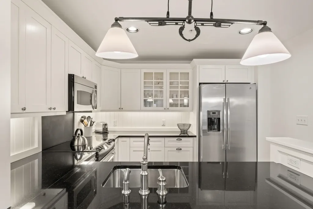 102 Forest Drive Warren VT 05674