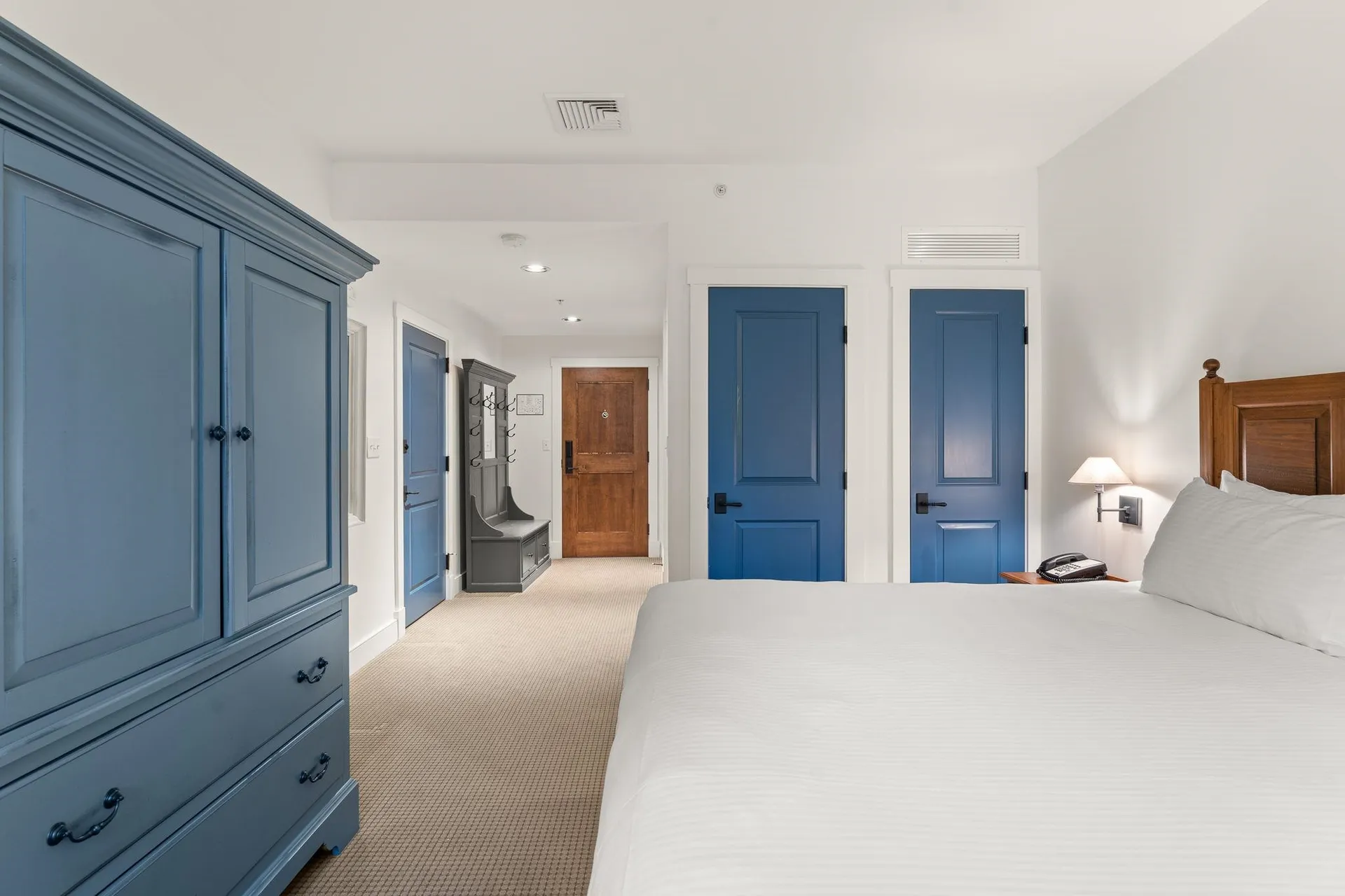 102 Forest Drive Warren VT 05674