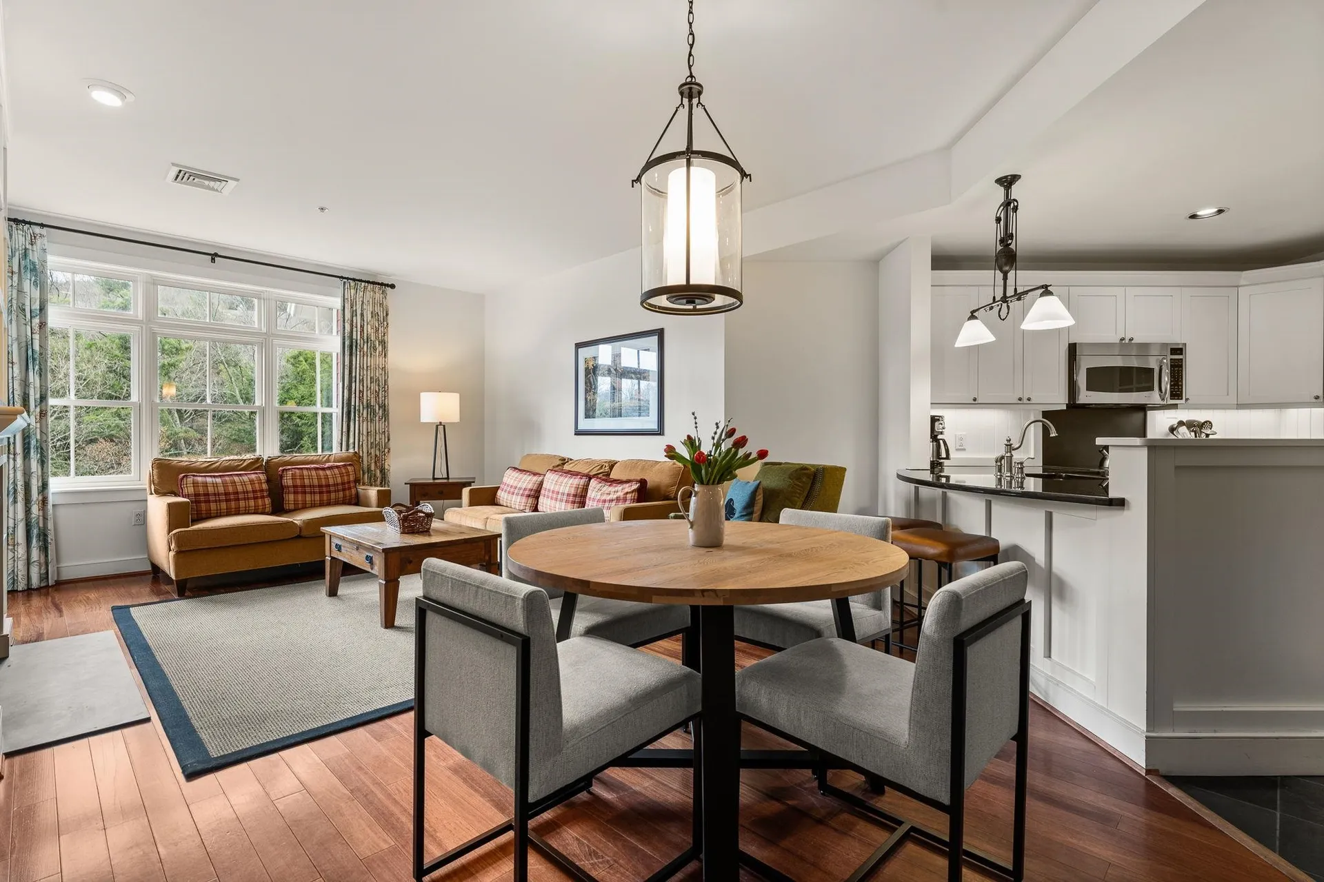 102 Forest Drive Warren VT 05674