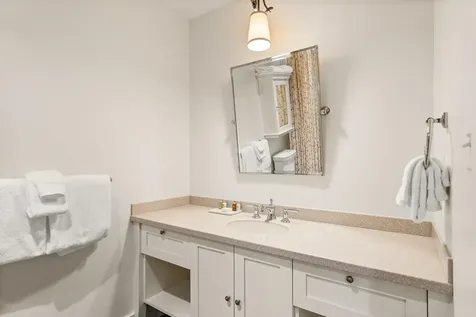 102 Forest Drive Warren VT 05674