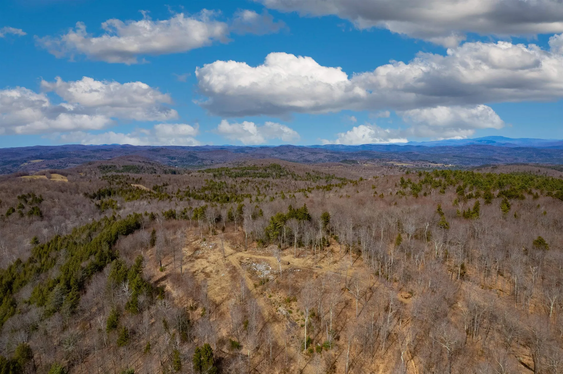 00 Chapel Hill Road Sharon VT 05065