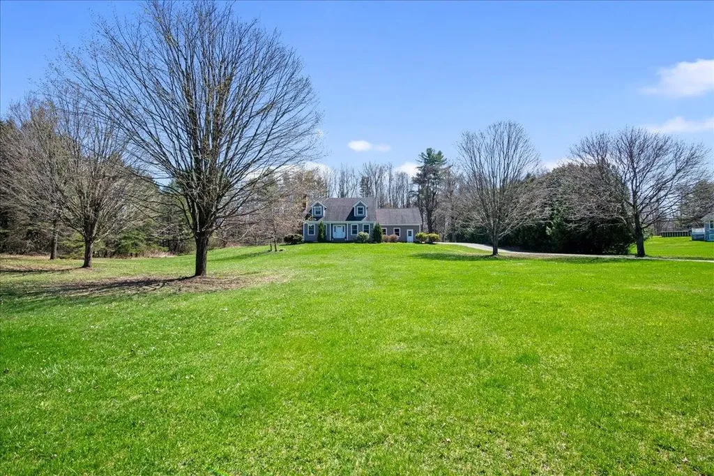 54 Autumn Lane Bristol VT 05443