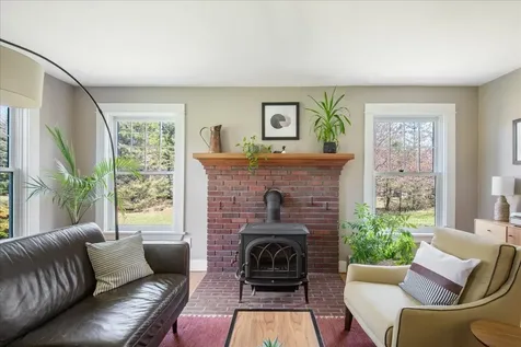 54 Autumn Lane Bristol VT 05443