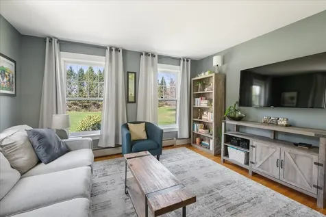 54 Autumn Lane Bristol VT 05443