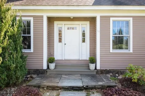 54 Autumn Lane Bristol VT 05443