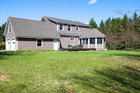 54 Autumn Lane Bristol VT 05443