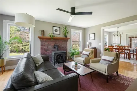 54 Autumn Lane Bristol VT 05443