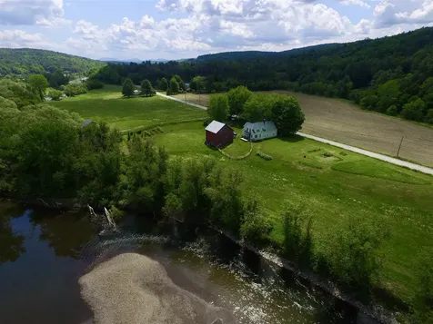1907 River Road Moretown VT 05602