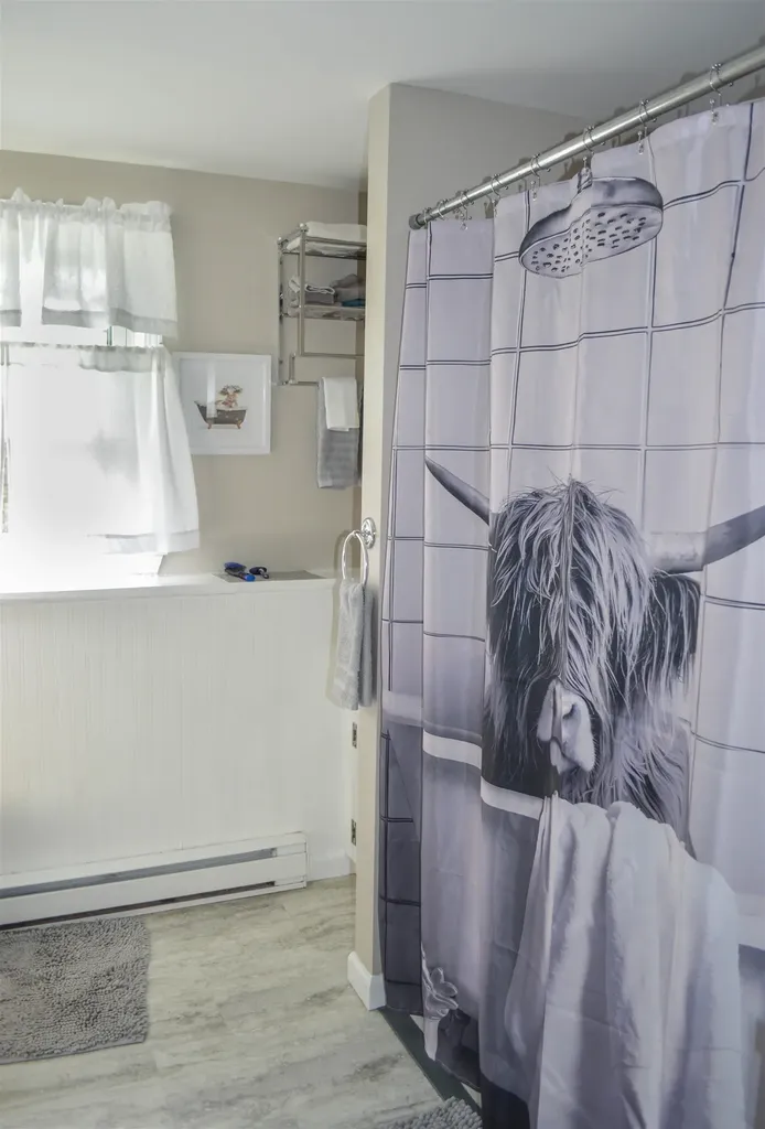 15 Mulligan Right Of Way Westmoreland NH 03467