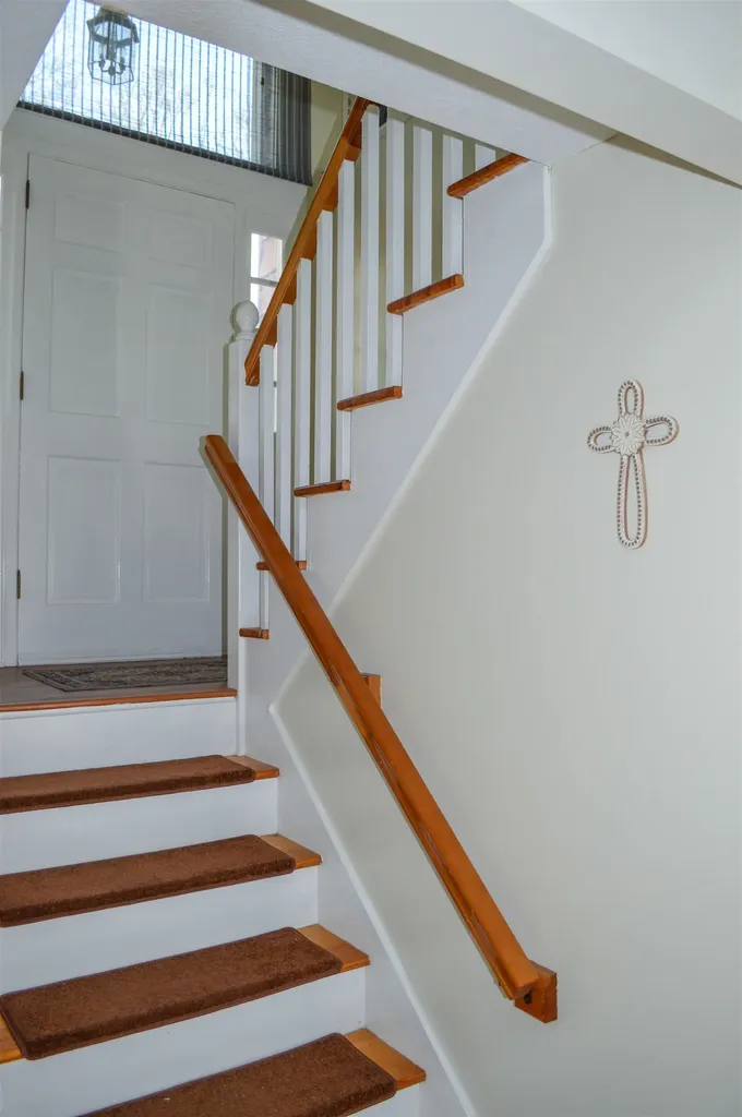 15 Mulligan Right Of Way Westmoreland NH 03467