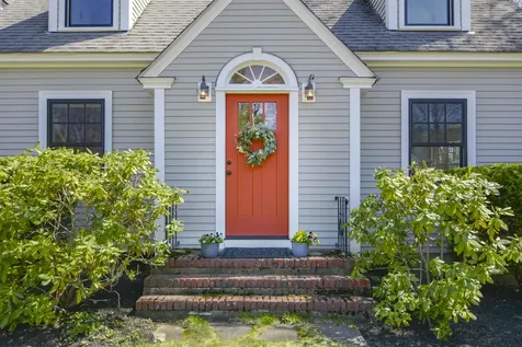 70 Summit Avenue Portsmouth NH 03801