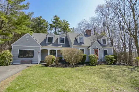 70 Summit Avenue Portsmouth NH 03801