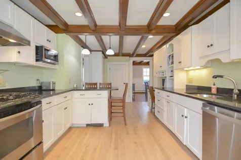 70 Summit Avenue Portsmouth NH 03801