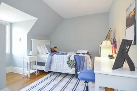 70 Summit Avenue Portsmouth NH 03801