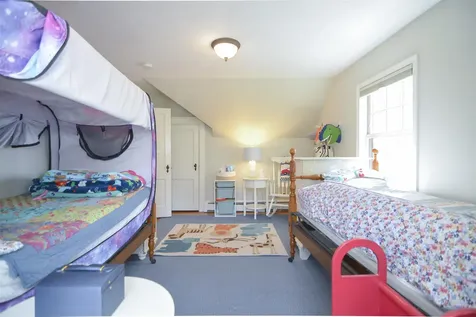 70 Summit Avenue Portsmouth NH 03801