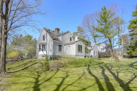 70 Summit Avenue Portsmouth NH 03801