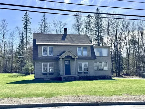 65 Portland Street Lancaster NH 03584